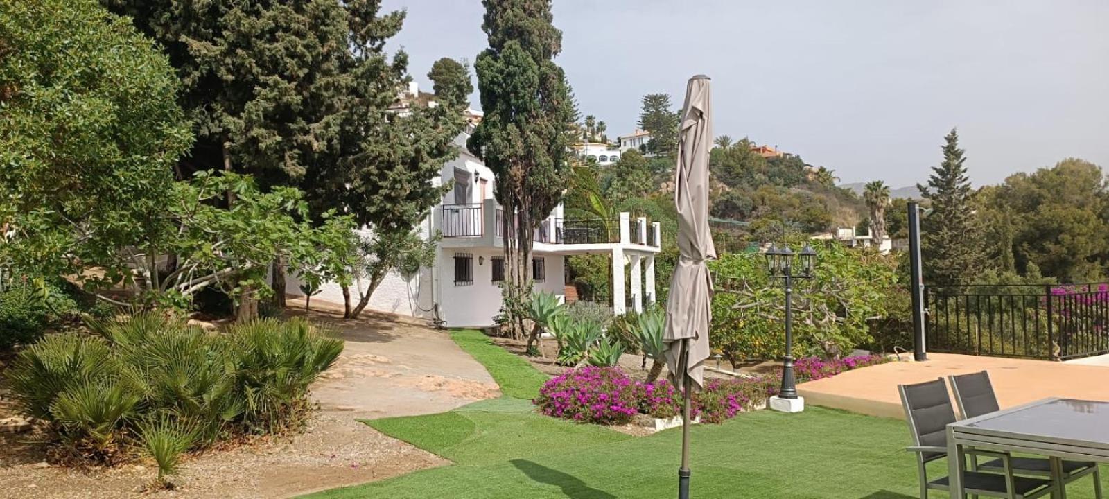 Вилла La Torrecica, Con Caracter Andaluz Y Magnificas Vistas Al Mar Y Sierra Nevada Салобрения Экстерьер фото